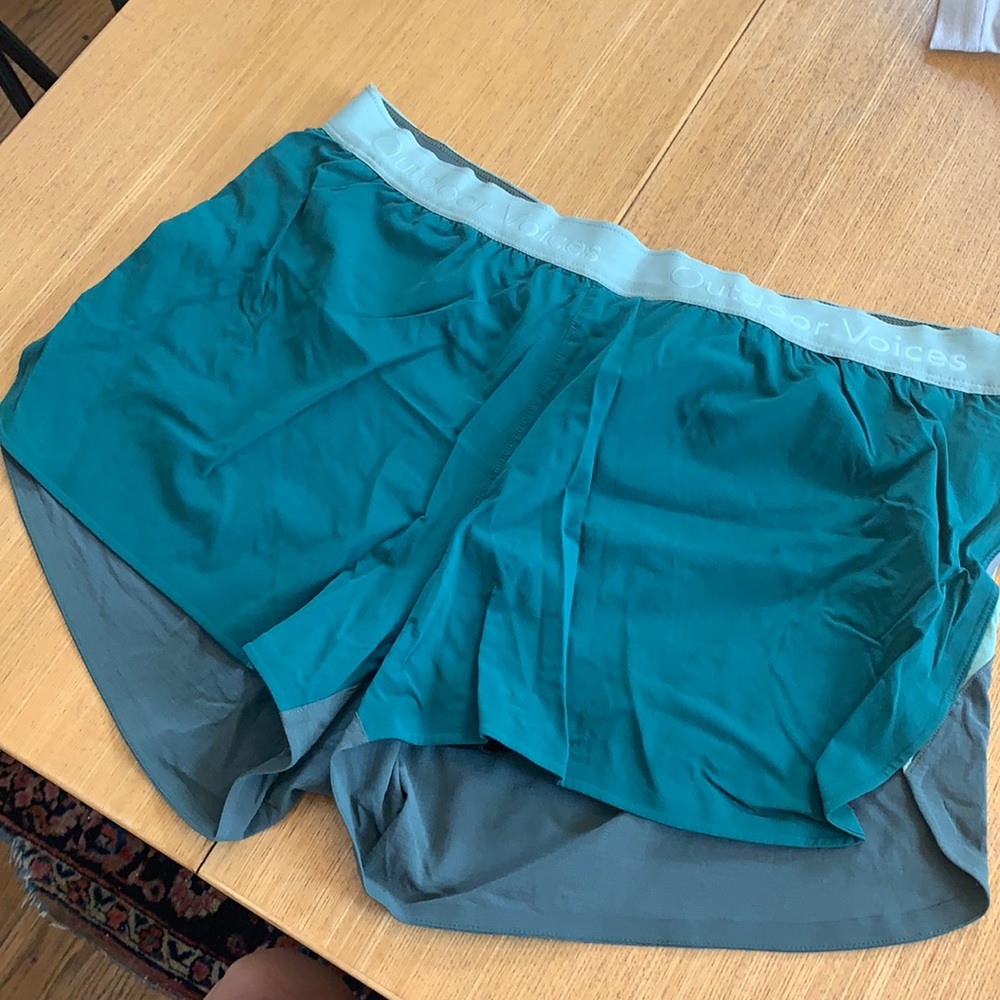 Outdoor Voices Exercise Shorts Size Large